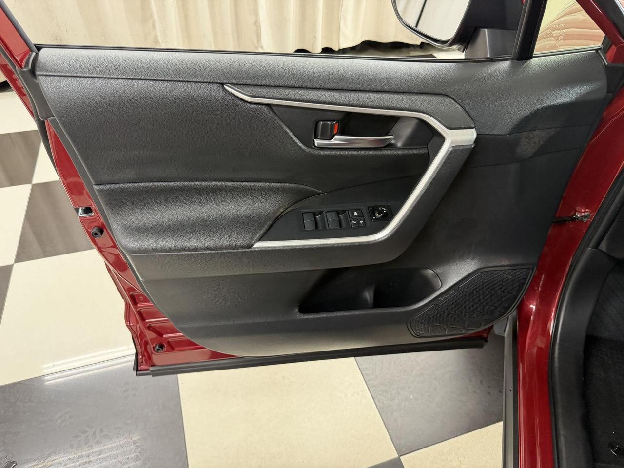 2021 Toyota RAV4 Hybrid XLE Annapolis MD