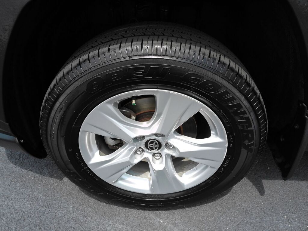 2021 Toyota RAV4 Hybrid XLE Richmond VA