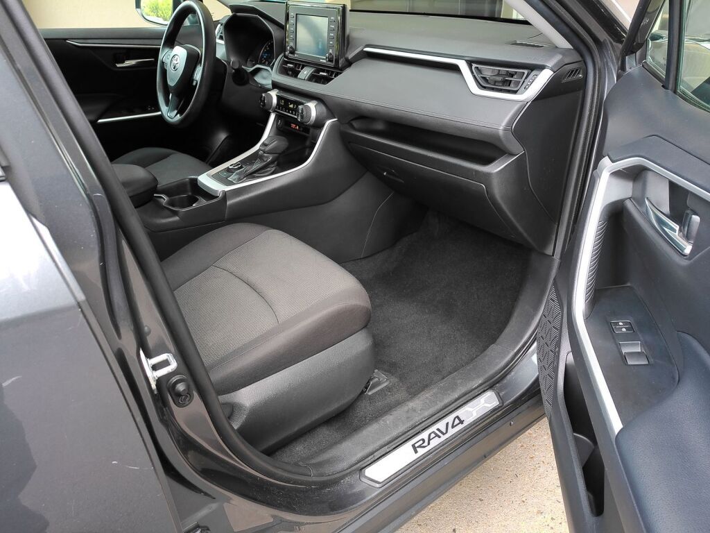2021 Toyota RAV4 Hybrid XLE Richmond VA