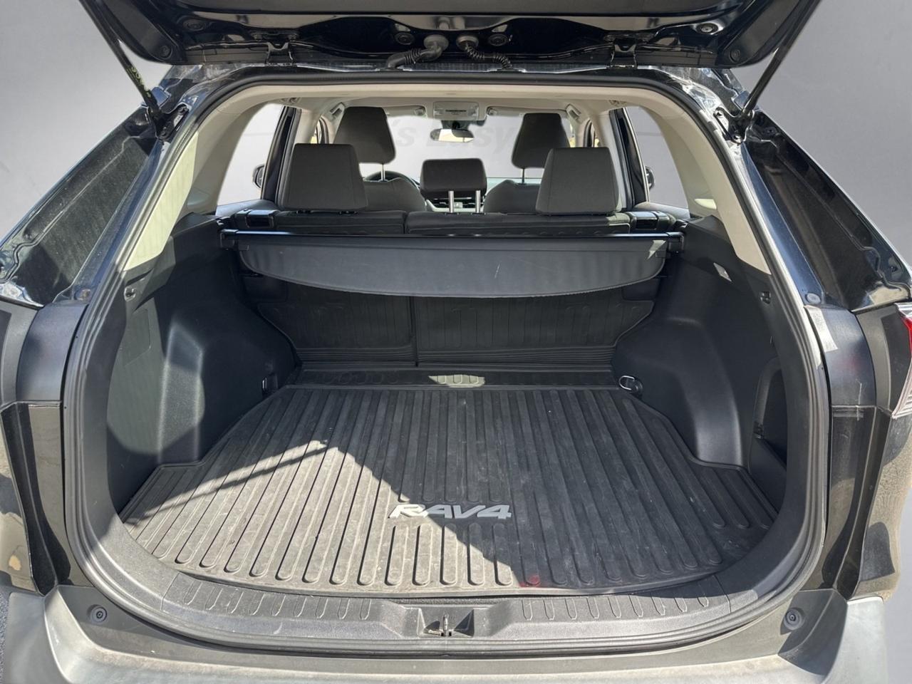 2021 Toyota RAV4 Hybrid XLE Chantilly VA