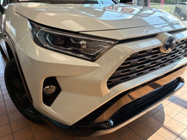 2021 Toyota RAV4 Hybrid XSE