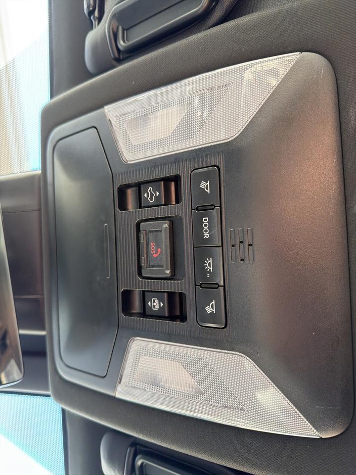 2021 Toyota RAV4 Hybrid XSE Bend OR