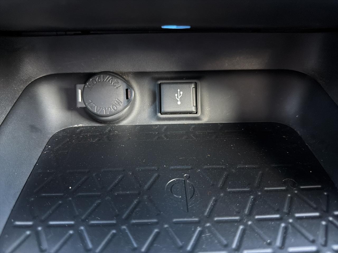 2021 Toyota RAV4 Hybrid XSE Bend OR