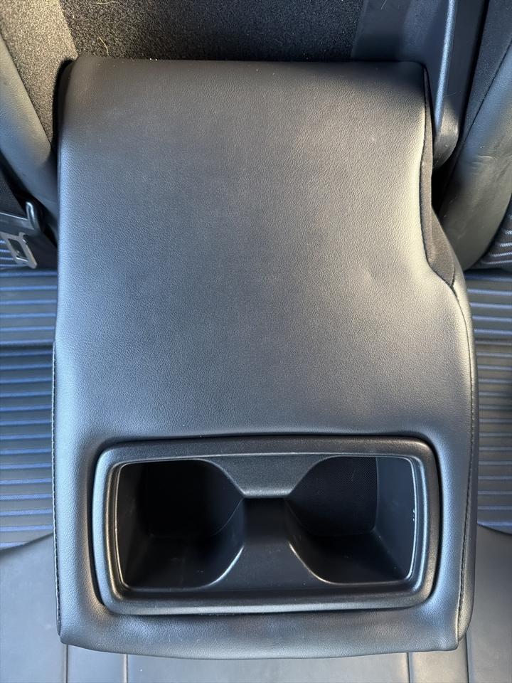 2021 Toyota RAV4 Hybrid XSE Bend OR