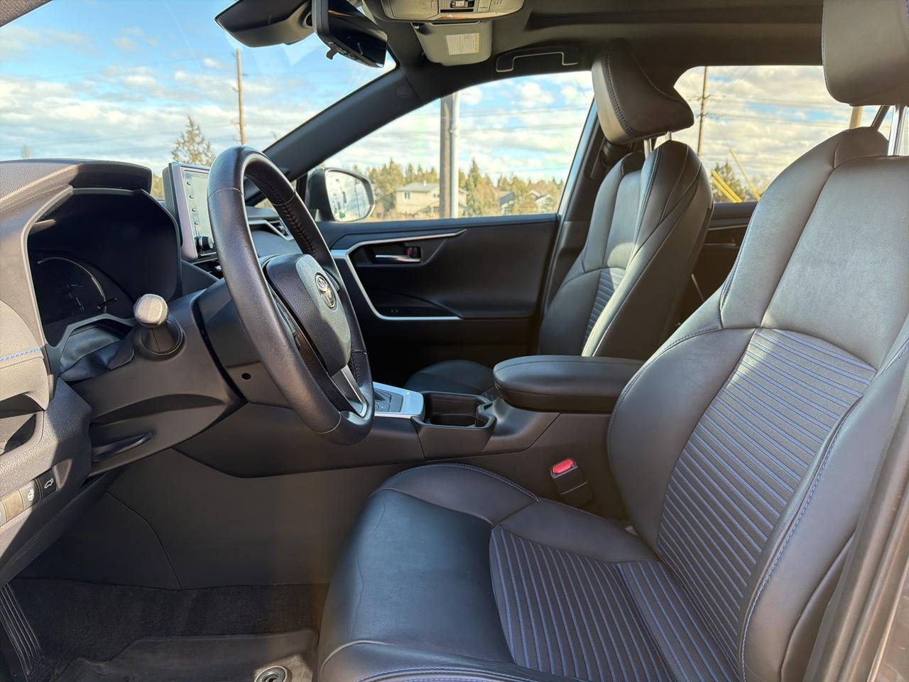 2021 Toyota RAV4 Hybrid XSE Bend OR