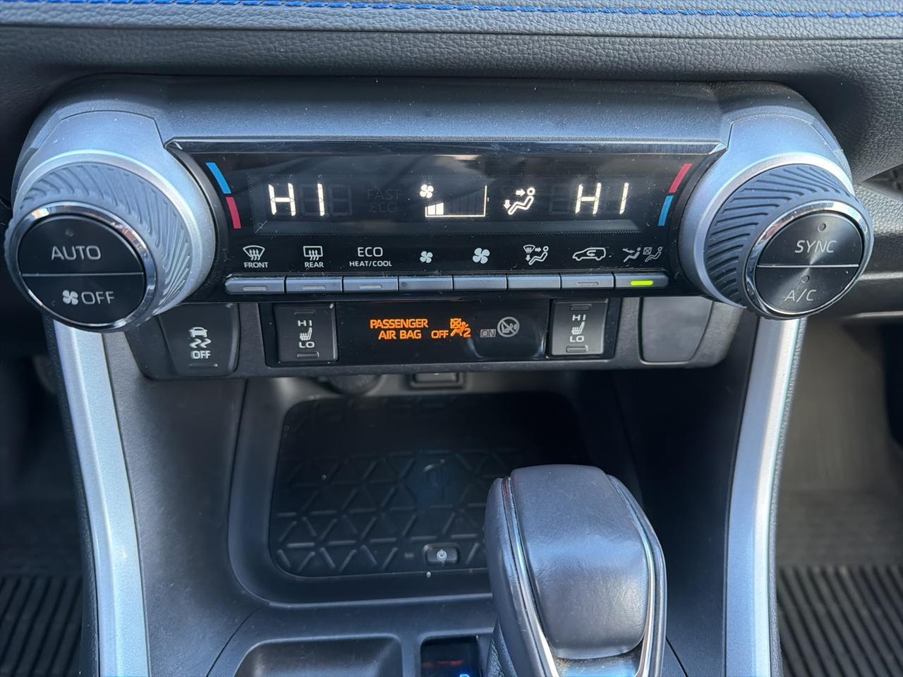 2021 Toyota RAV4 Hybrid XSE Bend OR