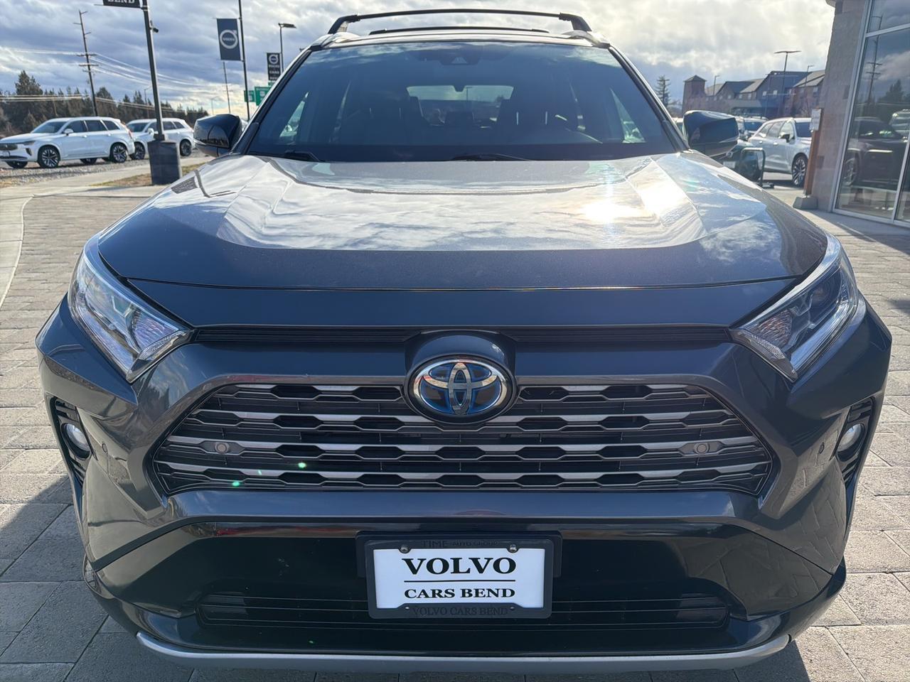 2021 Toyota RAV4 Hybrid XSE Bend OR