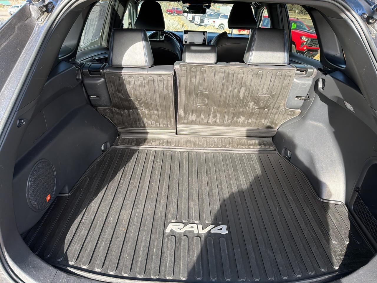 2021 Toyota RAV4 Hybrid XSE Bend OR