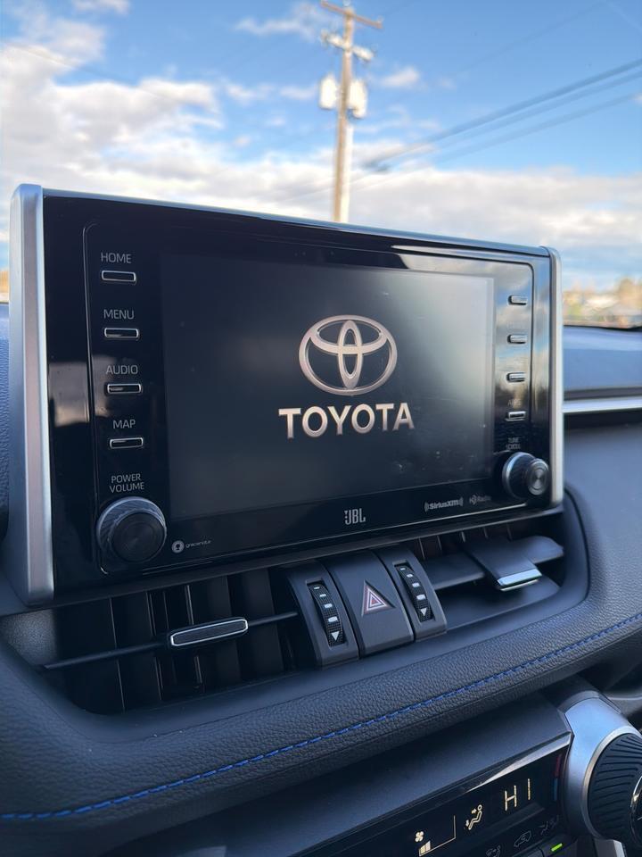 2021 Toyota RAV4 Hybrid XSE Bend OR