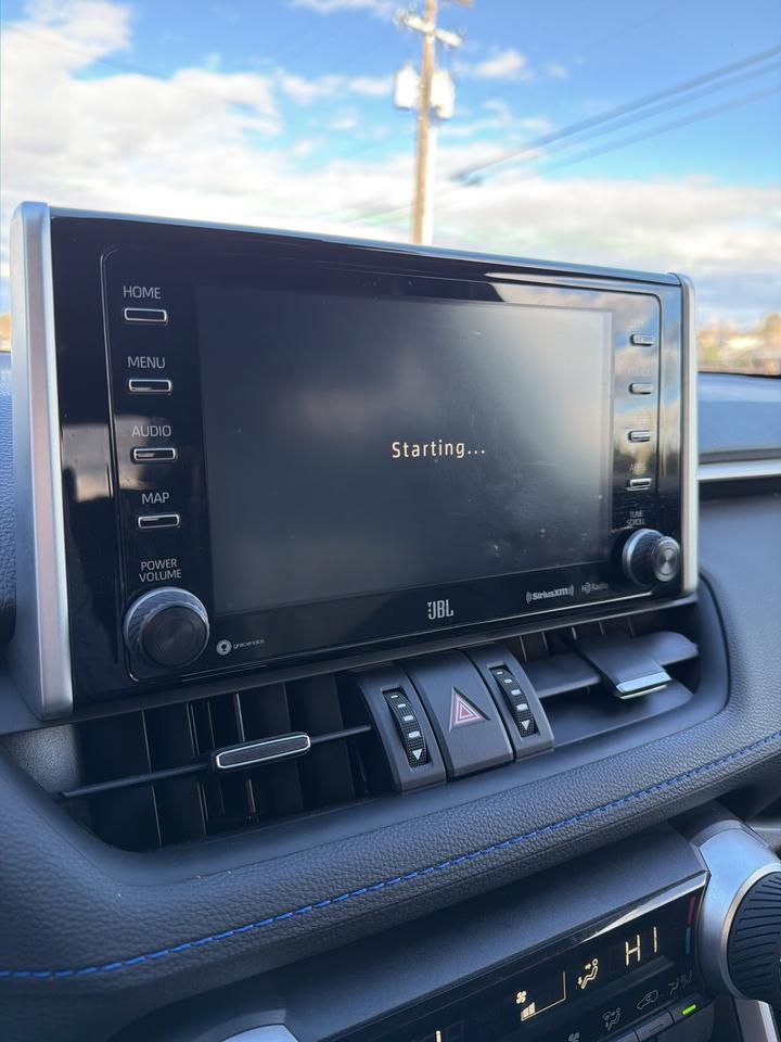 2021 Toyota RAV4 Hybrid XSE Bend OR