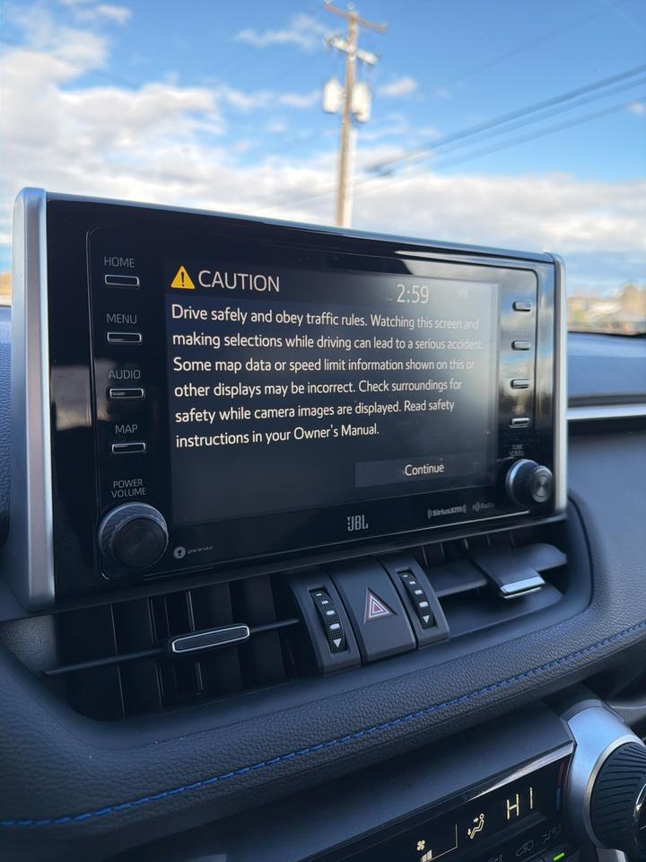 2021 Toyota RAV4 Hybrid XSE Bend OR