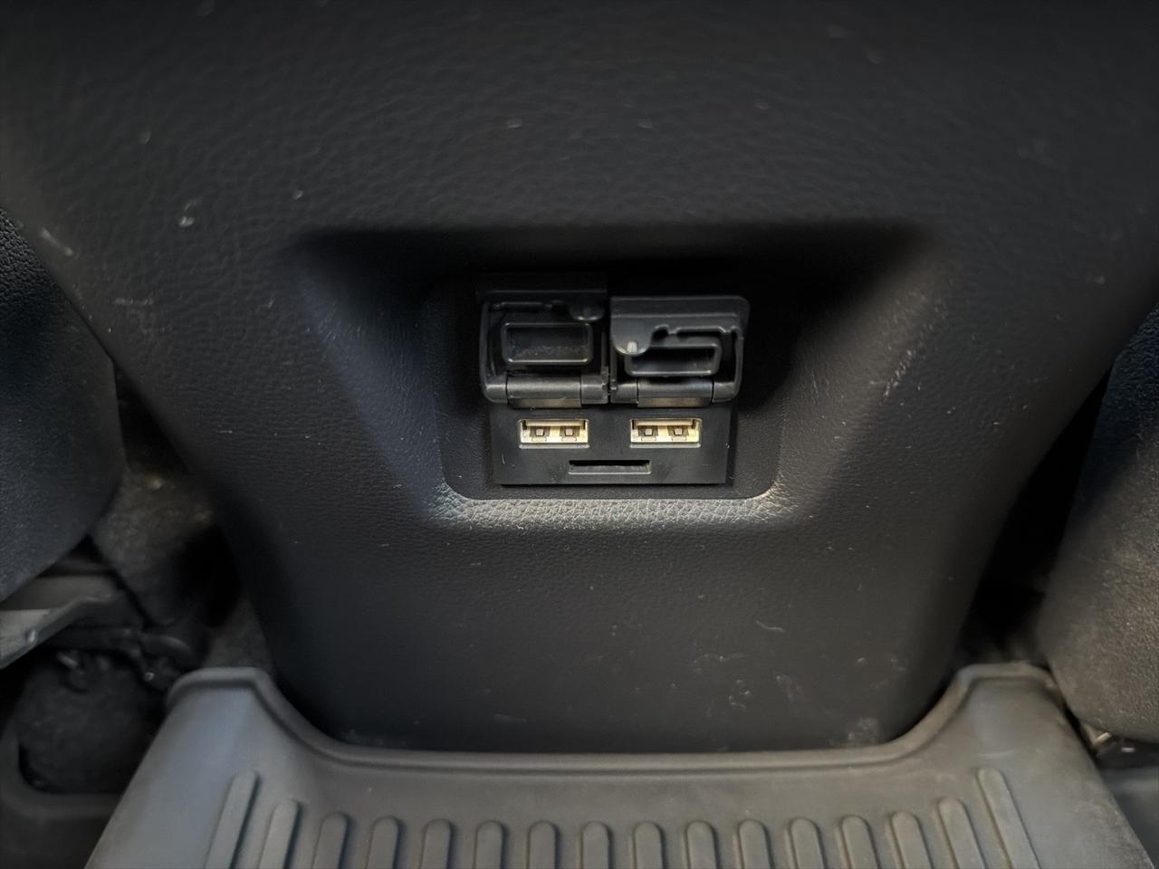 2021 Toyota RAV4 Hybrid XSE Bend OR