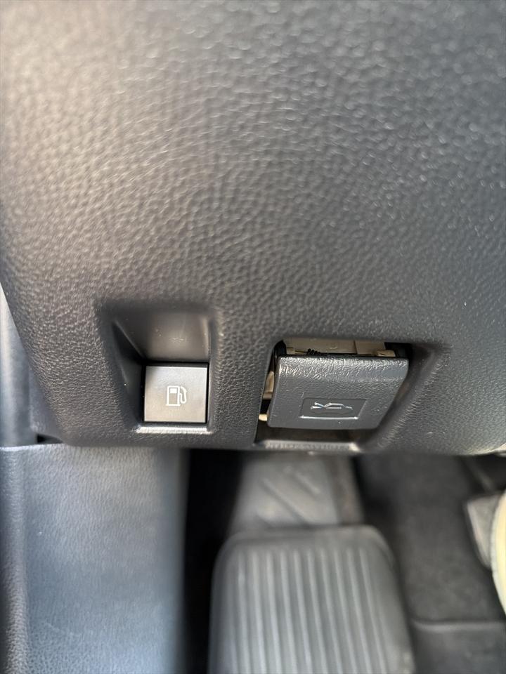 2021 Toyota RAV4 Hybrid XSE Bend OR