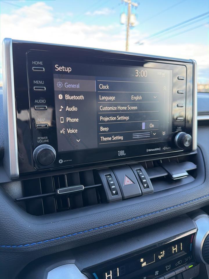 2021 Toyota RAV4 Hybrid XSE Bend OR