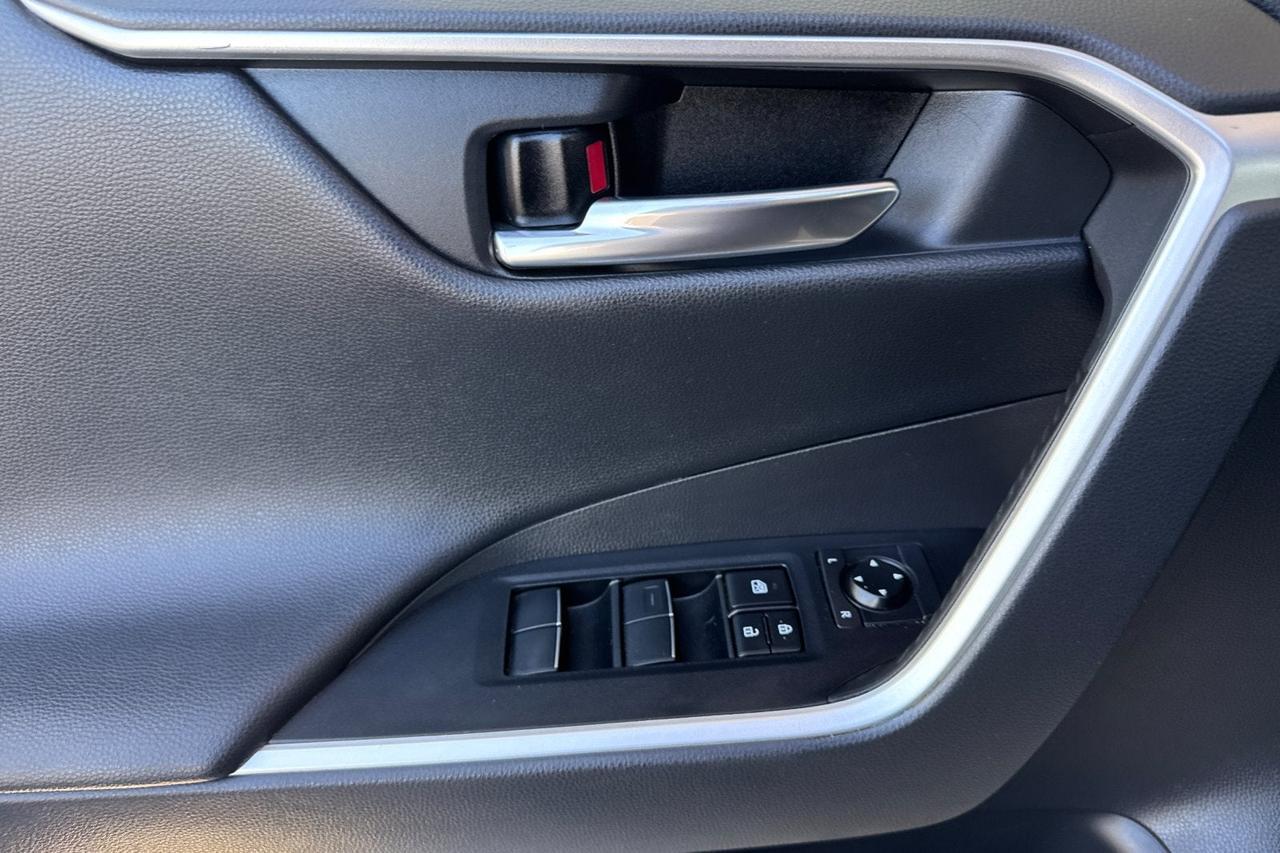 2021 Toyota RAV4 Hybrid XSE Roseville CA