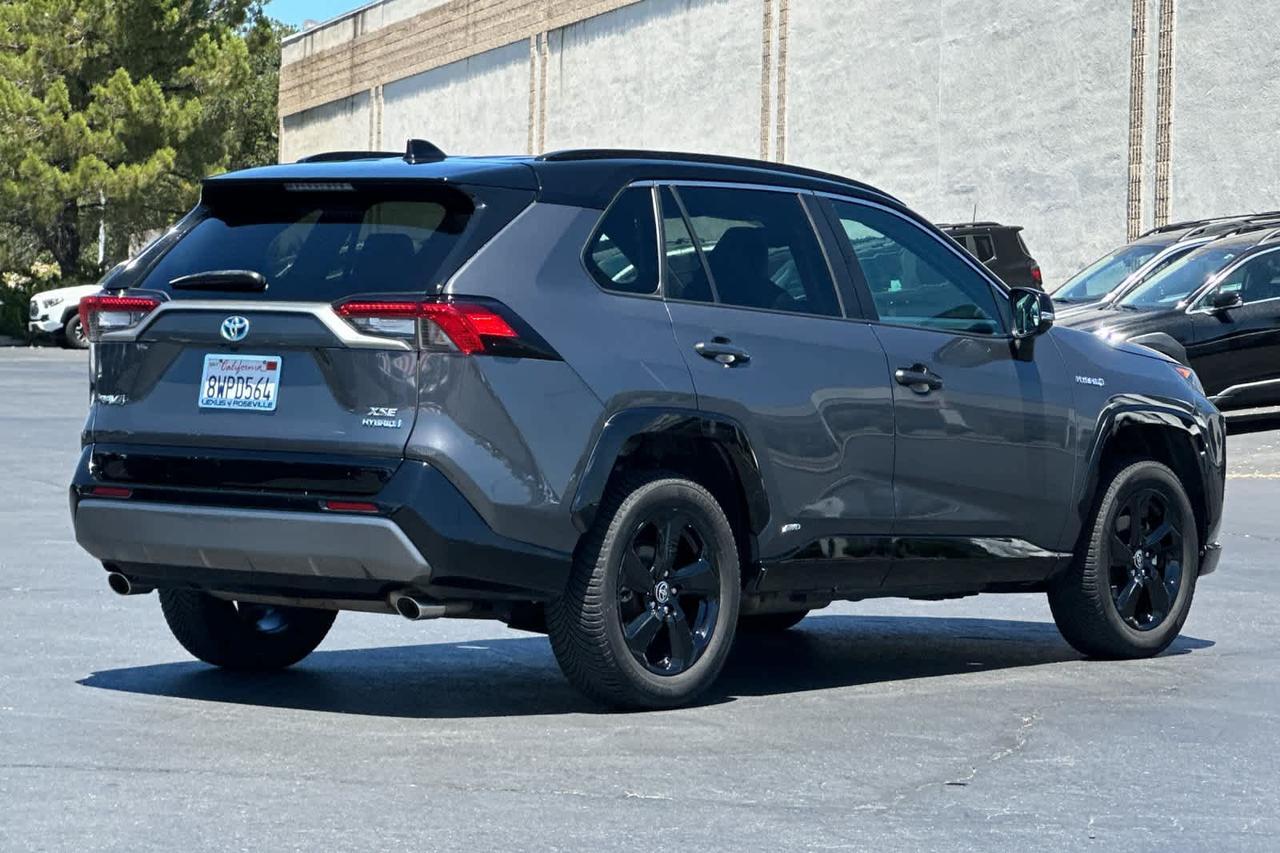 2021 Toyota RAV4 Hybrid XSE