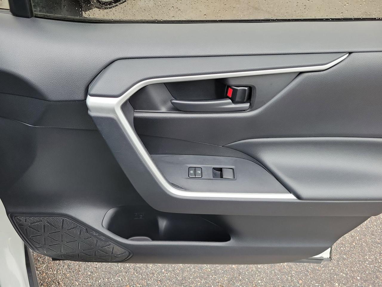 2021 Toyota RAV4 LE Crestwood KY