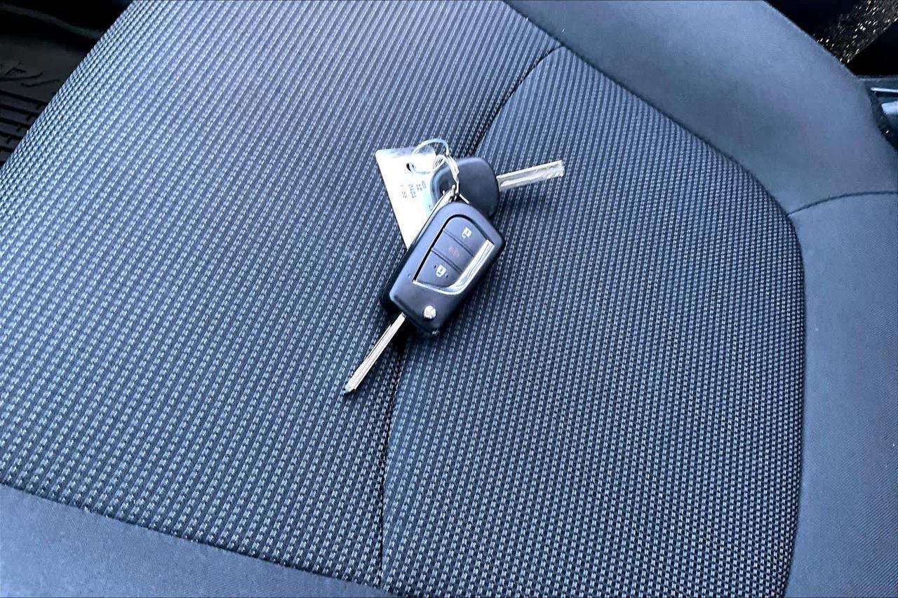 2021 Toyota RAV4 LE Folsom CA