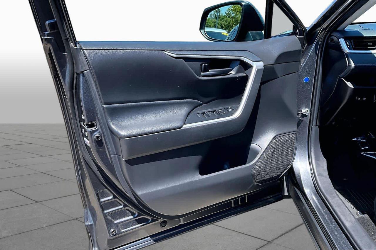 2021 Toyota RAV4 LE Folsom CA