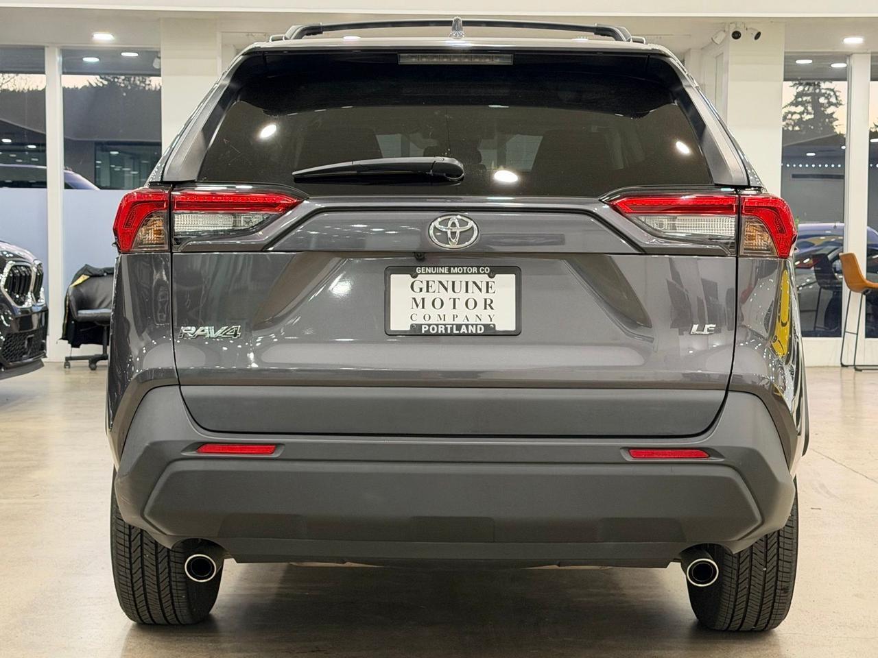 2021 Toyota RAV4 LE Gladstone OR