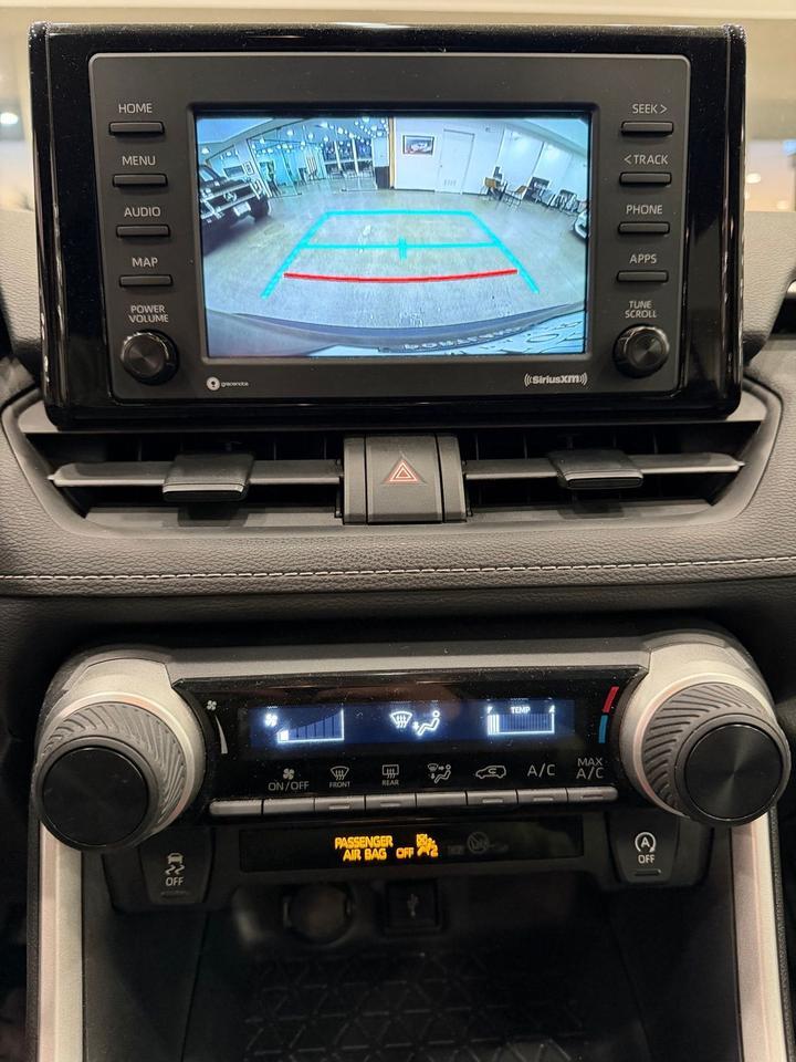 2021 Toyota RAV4 LE Gladstone OR