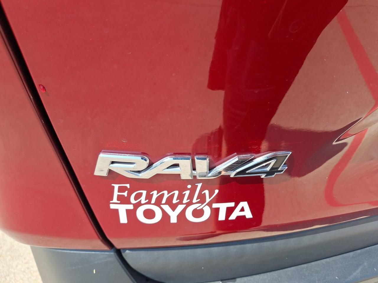 2021 Toyota RAV4 LE Hurst TX