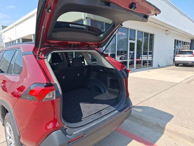 2021 Toyota RAV4 LE Hurst TX