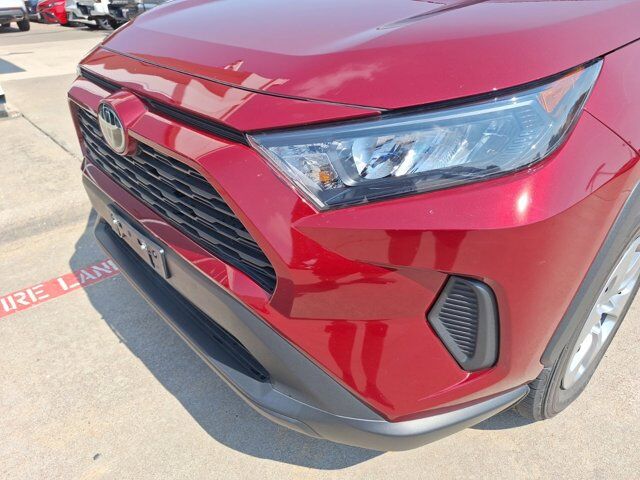 2021 Toyota RAV4 LE Hurst TX