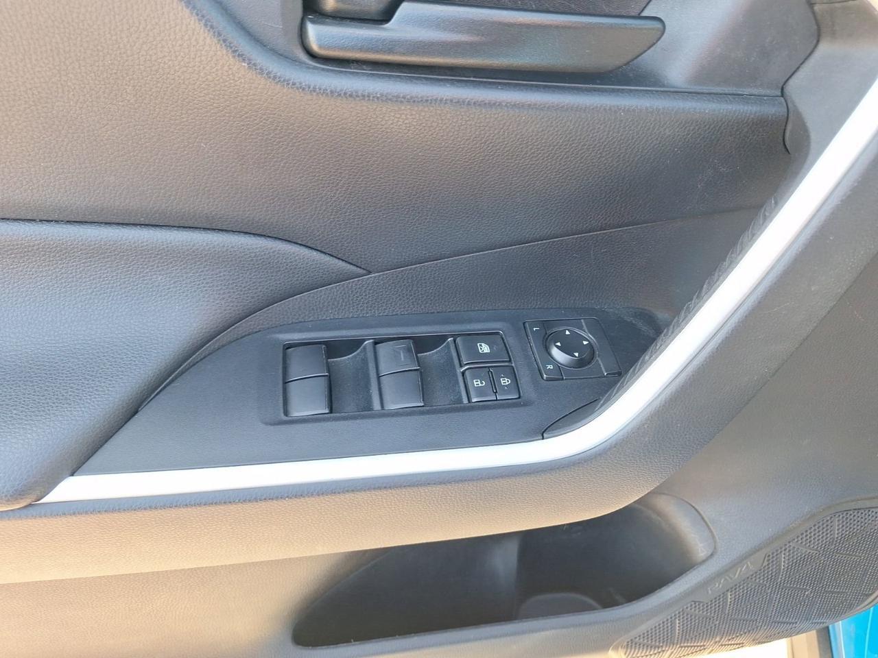 2021 Toyota RAV4 LE Hurst TX