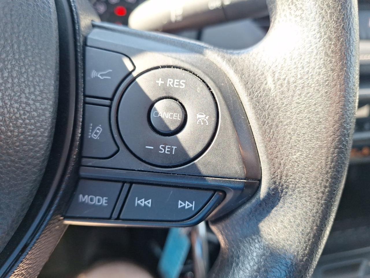 2021 Toyota RAV4 LE Hurst TX