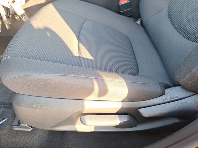 2021 Toyota RAV4 LE Hurst TX