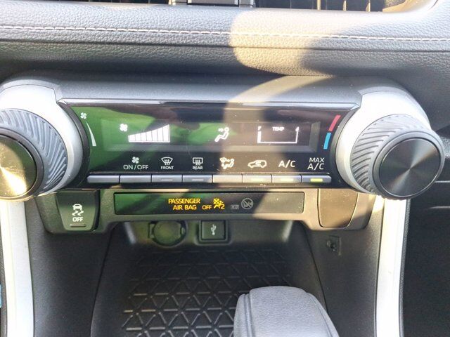 2021 Toyota RAV4 LE Hurst TX