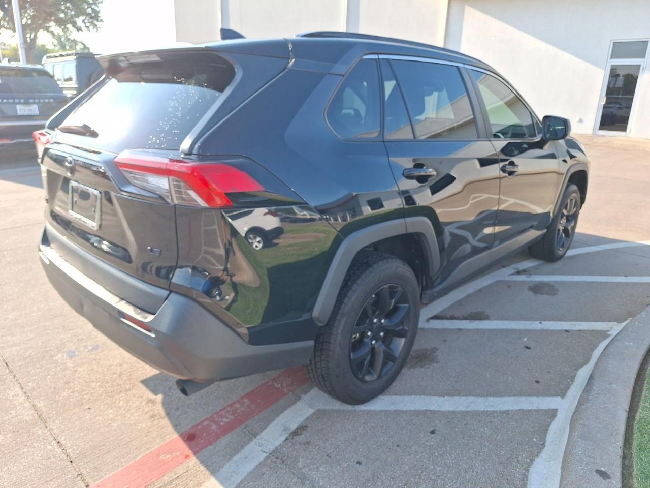 2021 Toyota RAV4 LE Hurst TX