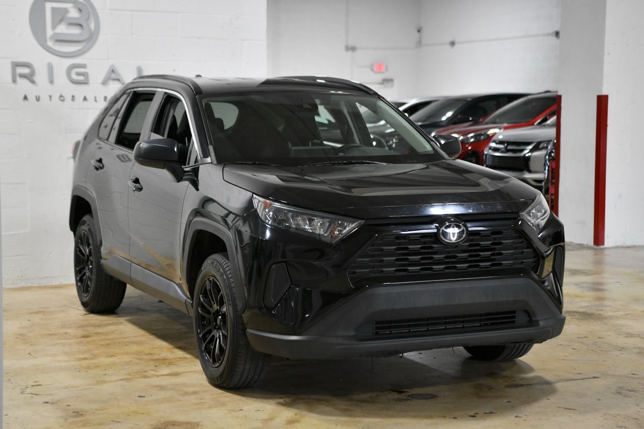 2021 Toyota RAV4 LE