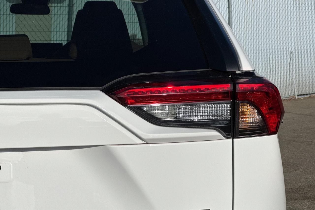 2021 Toyota RAV4 LE Roseville CA