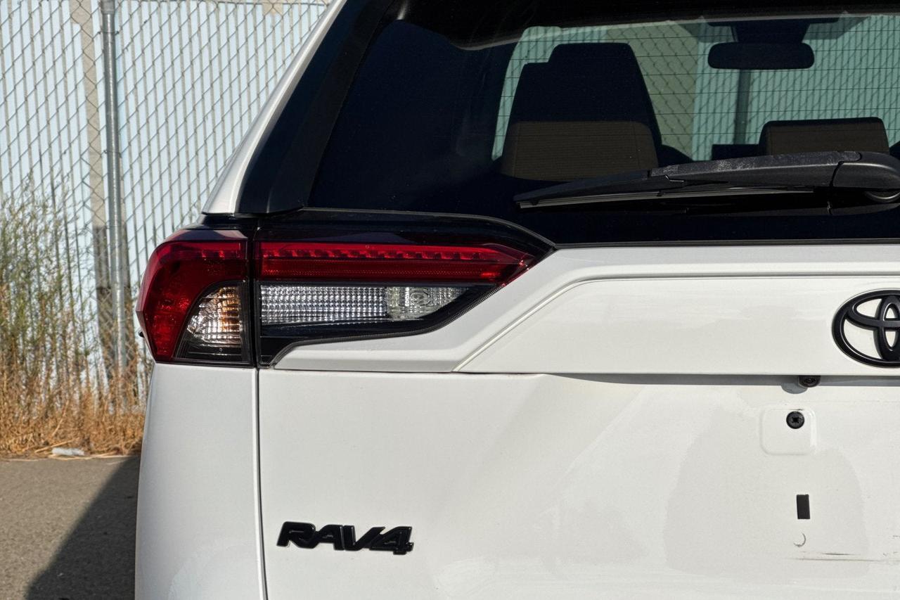 2021 Toyota RAV4 LE Roseville CA