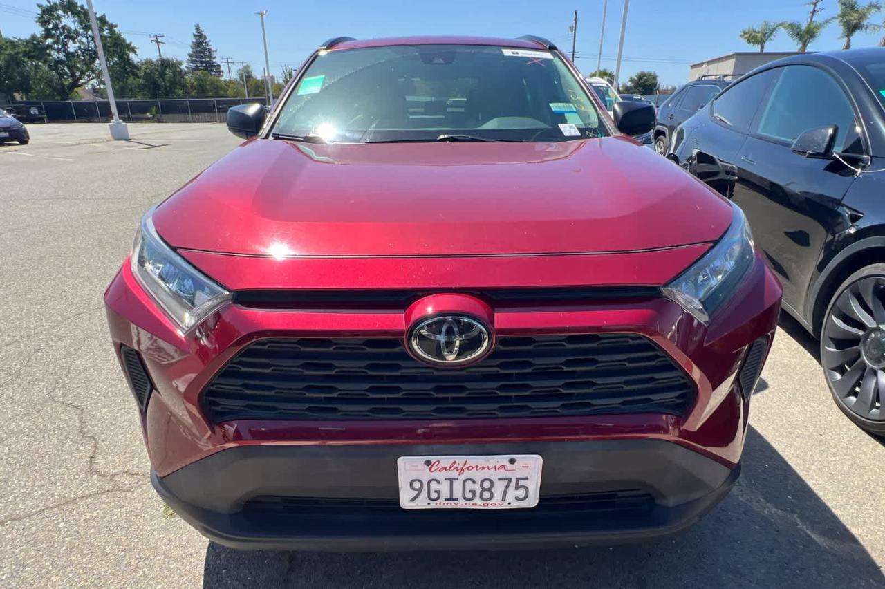2021 Toyota RAV4 LE