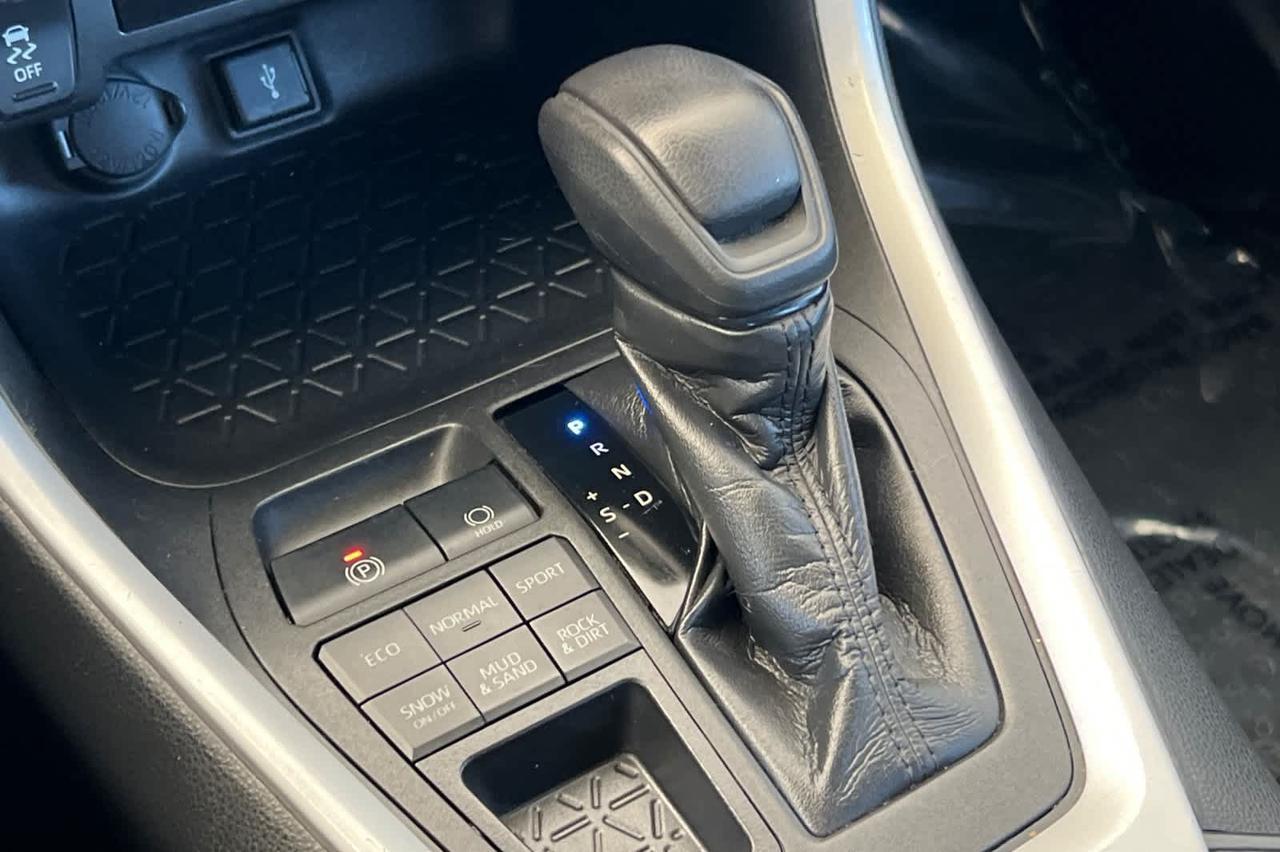2021 Toyota RAV4 LE Roseville CA