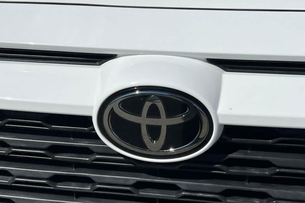 2021 Toyota RAV4 LE Roseville CA