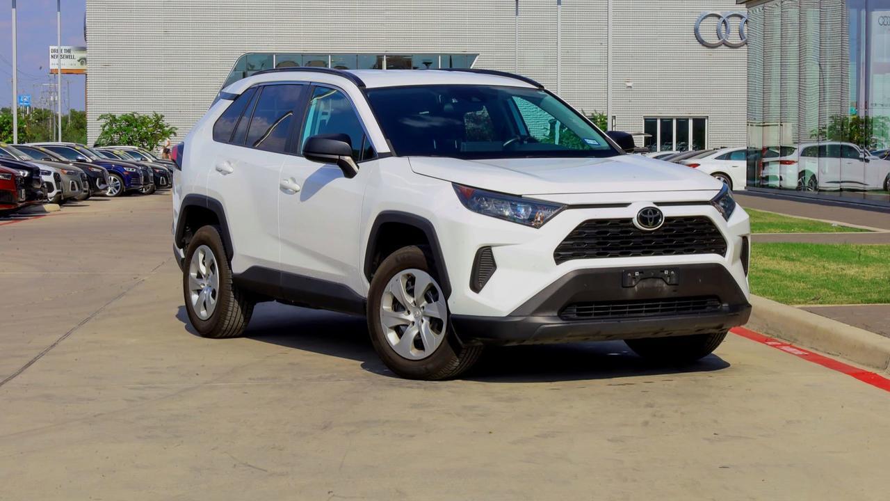 2021 Toyota RAV4 LE  Selma TX