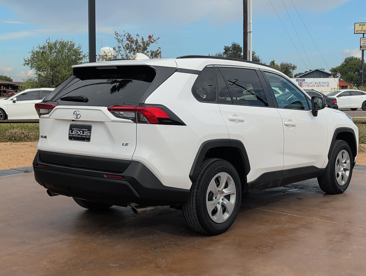 2021 Toyota RAV4 LE