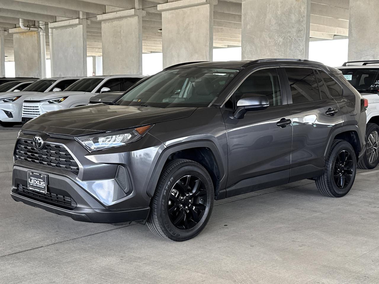 2021 Toyota RAV4 LE
