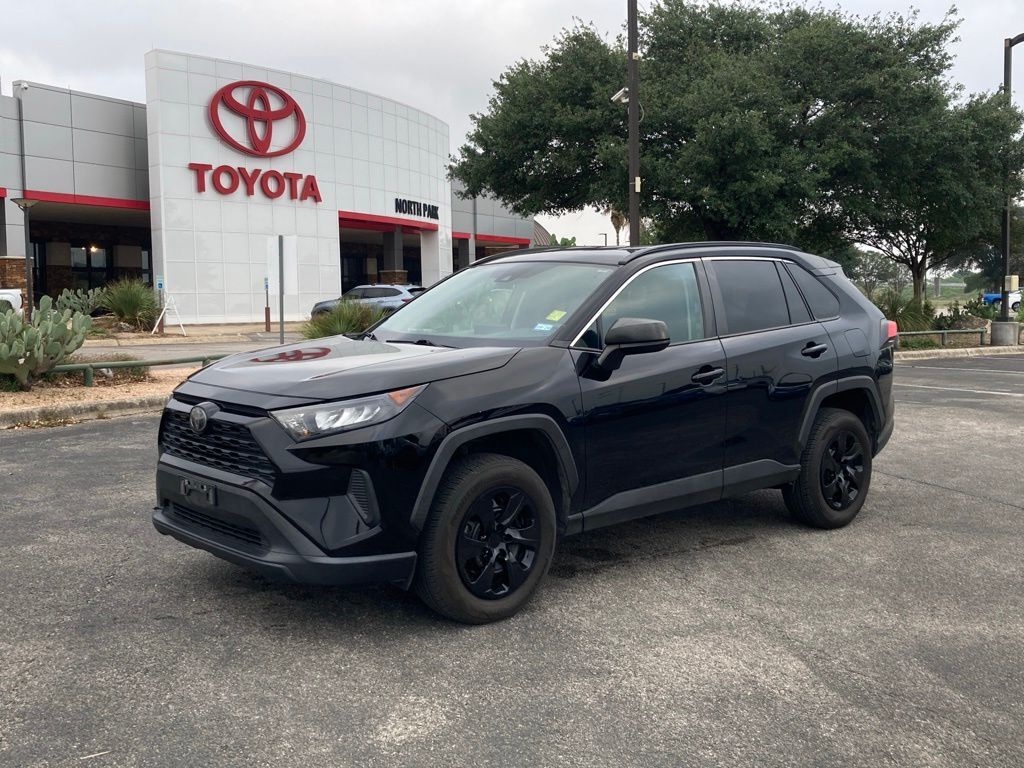 2021 Toyota RAV4 LE