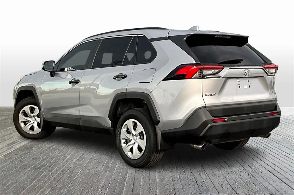 2021 Toyota RAV4 LE Sport Utility 4D Maitland FL