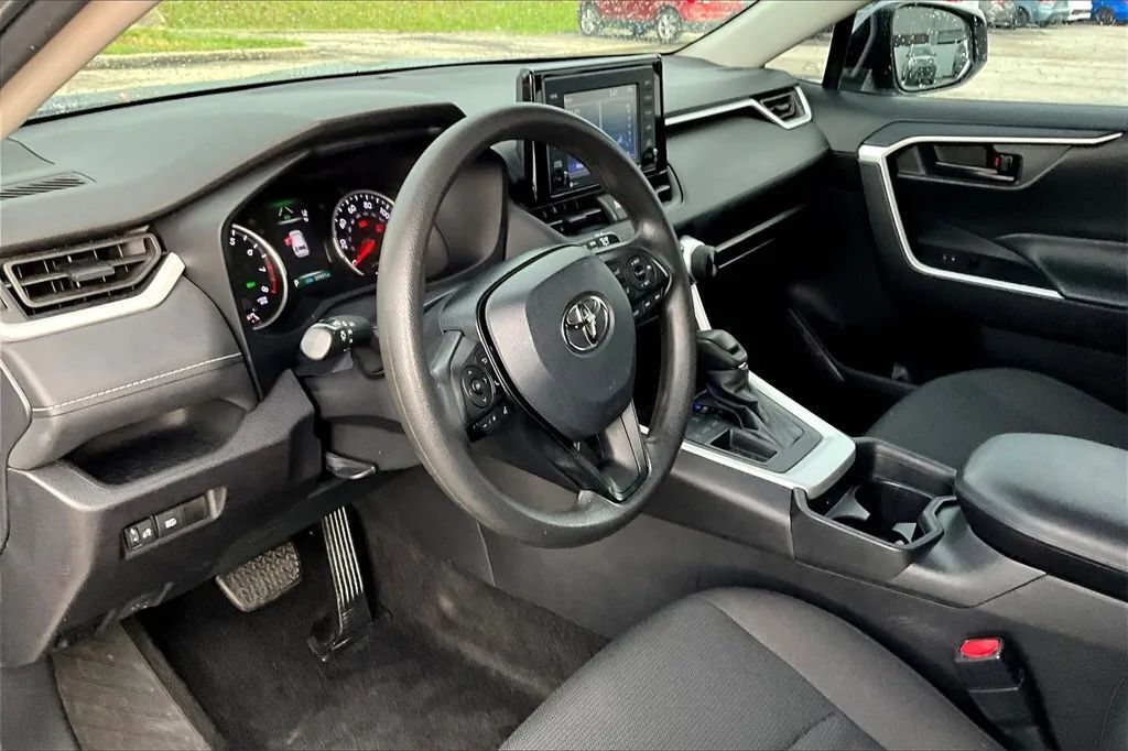 2021 Toyota RAV4 LE Sport Utility 4D Maitland FL