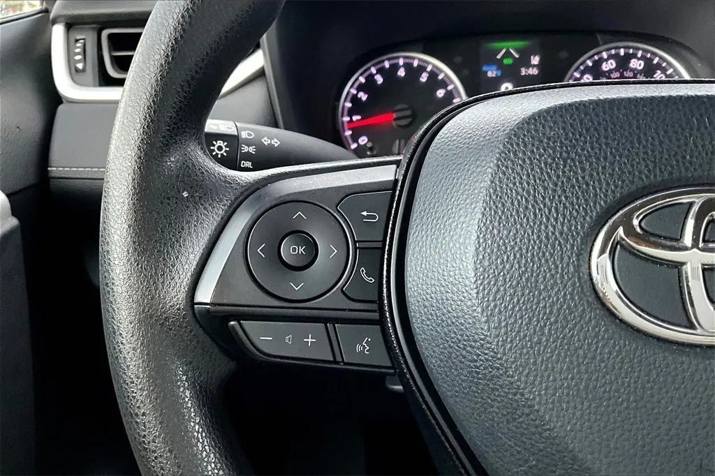 2021 Toyota RAV4 LE Sport Utility 4D Maitland FL