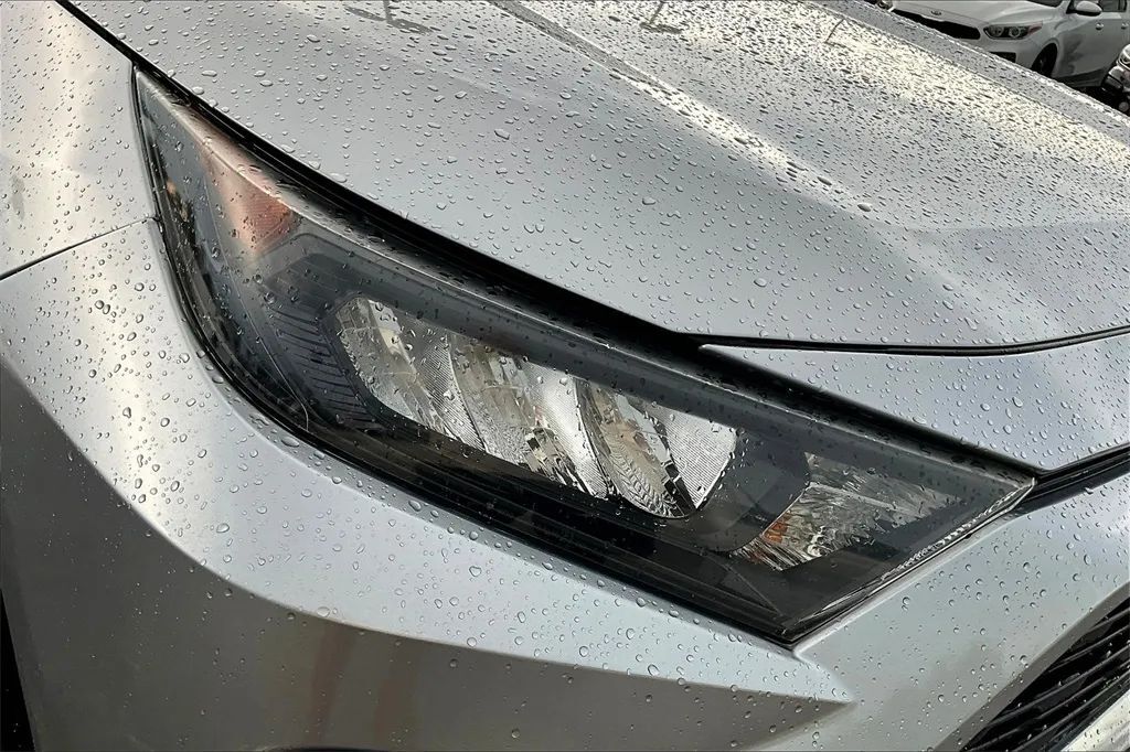 2021 Toyota RAV4 LE Sport Utility 4D Maitland FL