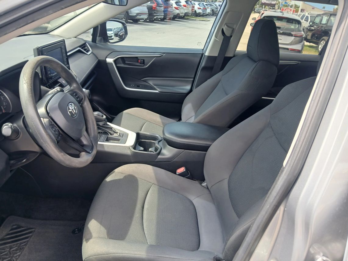 2021 Toyota RAV4 LE Sport Utility 4D Maitland FL