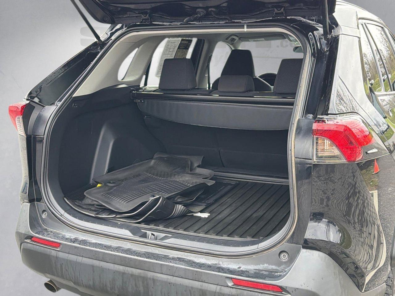 2021 Toyota RAV4 LE Hagerstown MD