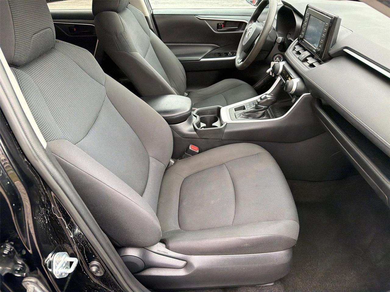 2021 Toyota RAV4 LE Hagerstown MD